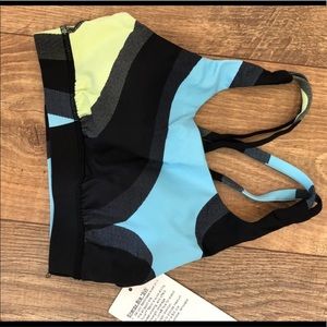 Lululemon seawheeze energy bra